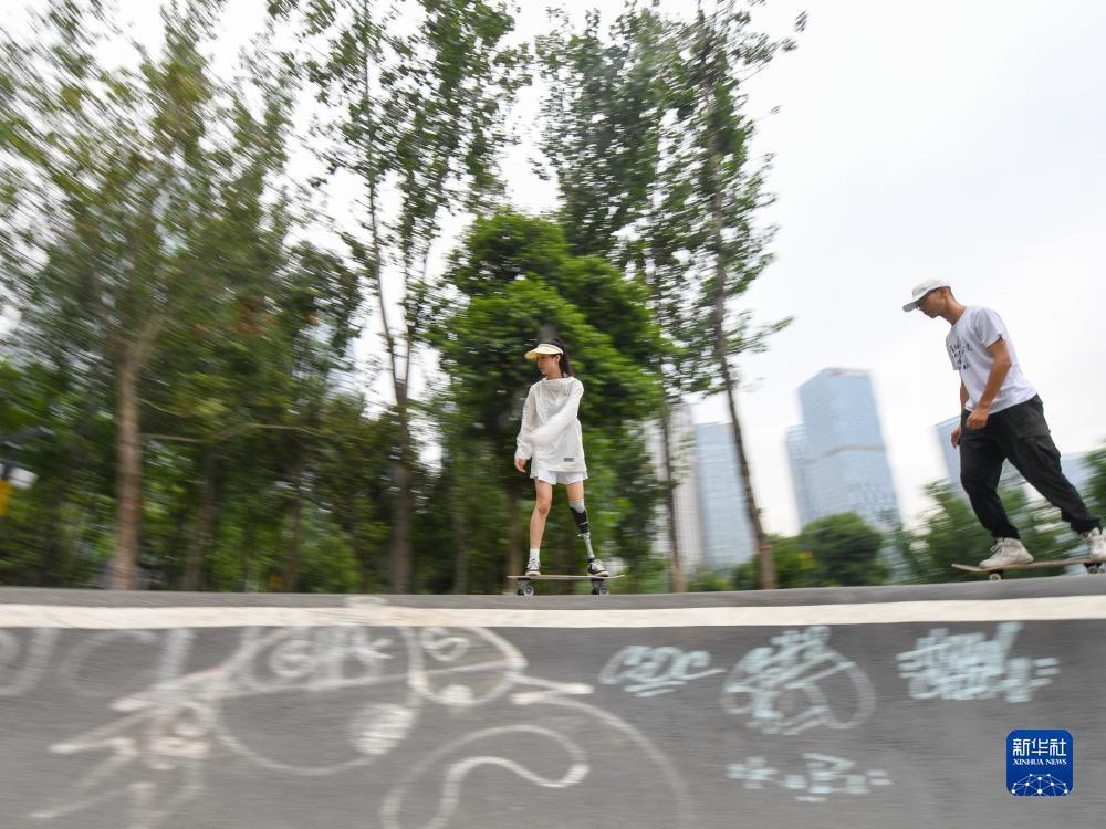 华胜娱乐
